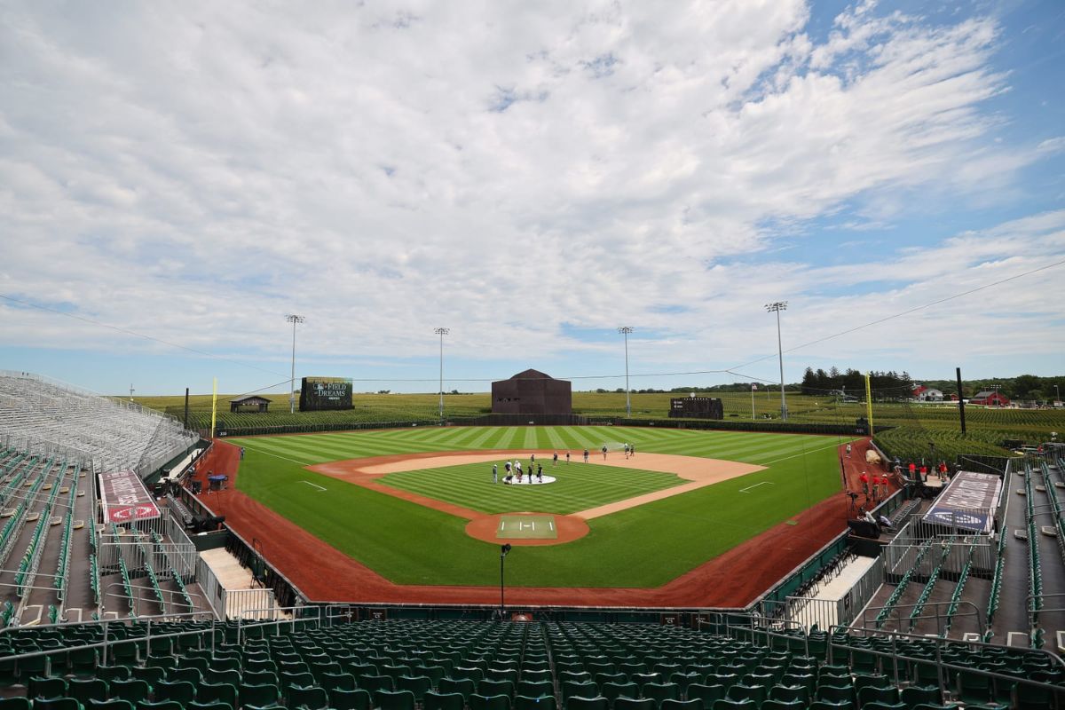 Field Of Dreams Game 2023 :MLB Won't Return To Field Of Dreams For